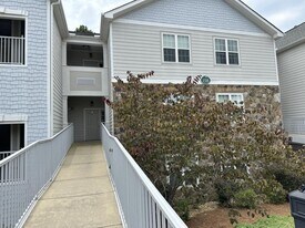 158 Gallery Dr in Spring Lake, NC - Building Photo