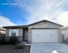 41645 W Driftwood Ln in Maricopa, AZ - Building Photo