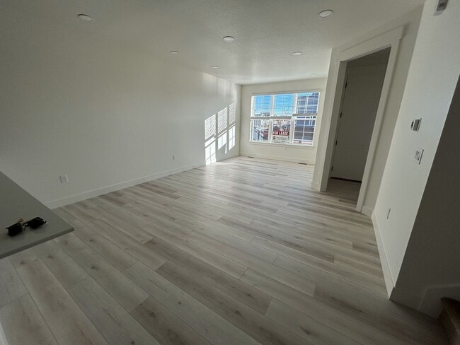 5061 Avon Ave in Loveland, CO - Building Photo - Building Photo