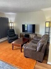 5060 76th Ave N in Pinellas Park, FL - Building Photo - Building Photo