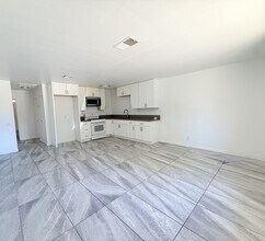 68400 Corral Rd in Cathedral City, CA - Building Photo - Building Photo