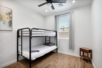 3806 E Polk St, Unit SI ID1244297P in Phoenix, AZ - Building Photo - Building Photo