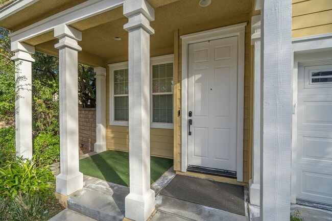 26852 Cottonwood Ct in Stevenson Ranch, CA - Building Photo - Building Photo