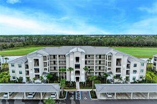 17902 Gawthrop Dr in Bradenton, FL - Building Photo