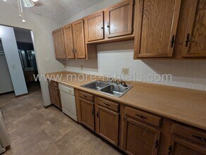 4117 Karl Rd in Columbus, OH - Building Photo - Building Photo