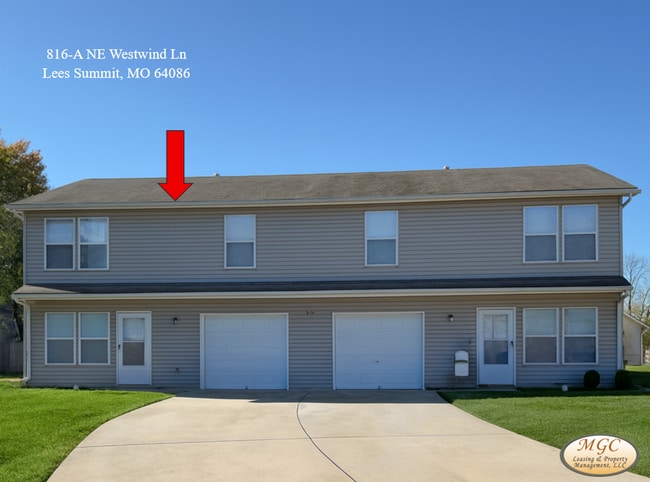 property at 816 NE Westwind Ln