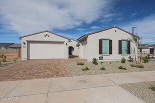 25110 N 170th Ln in Surprise, AZ - Building Photo
