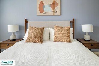 6225 Mobile Hwy, Unit A-1204 in Pensacola, FL - Foto de edificio - Building Photo