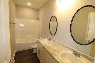 314 Four Seasons Dr in Statesboro, GA - Building Photo - Building Photo