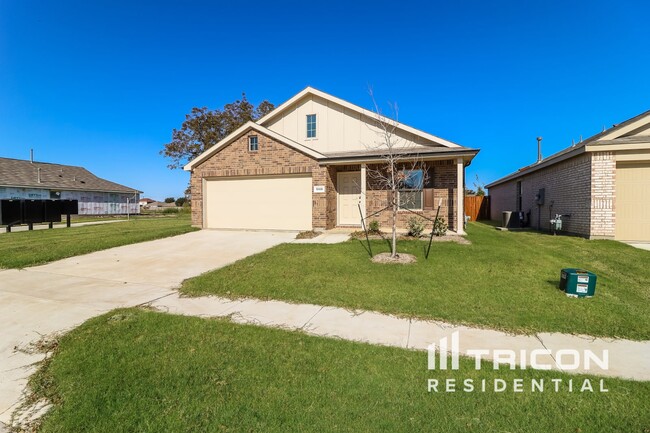 property at 1008 Lady Bird St
