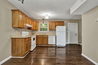 1312 Ely Rd, Unit 6 in Chattanooga, TN - Building Photo - Building Photo