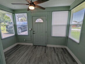 1404 San Juan Ct in Clearwater, FL - Building Photo - Building Photo