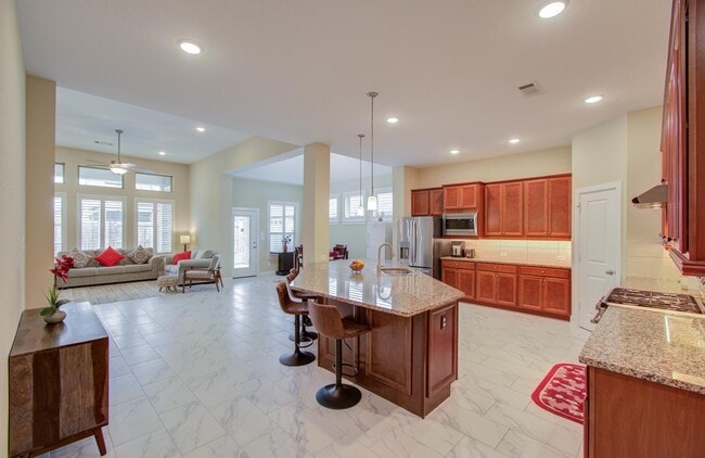 11810 Dockside Shores Dr