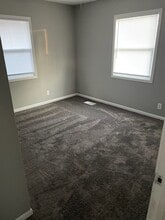 1007 W Harvard St in Champaign, IL - Building Photo - Building Photo