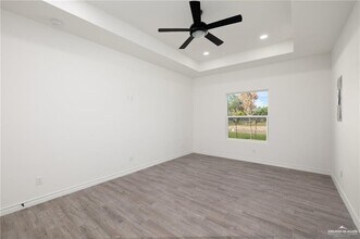 11 Arizona St in Alton, TX - Building Photo - Building Photo