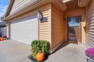 3000 SW Wentworth Ave in Bentonville, AR - Foto de edificio - Building Photo