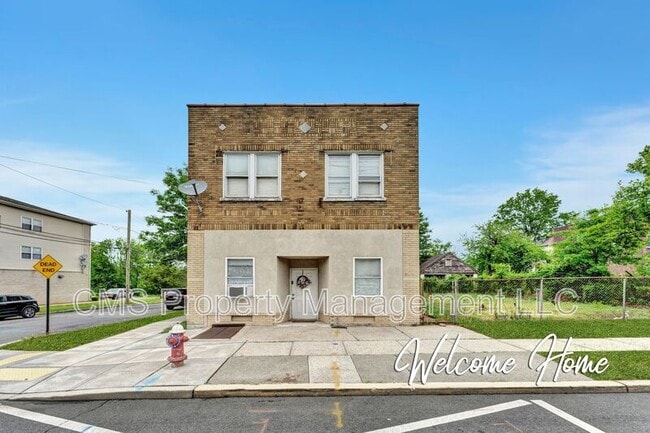 property at 1501 S Wood Ave