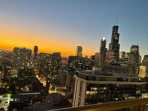 41 E 8th St in Chicago, IL - Building Photo - Building Photo