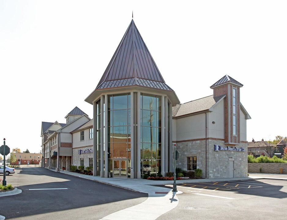 Promenade Point of Roselle in Roselle, IL - Building Photo