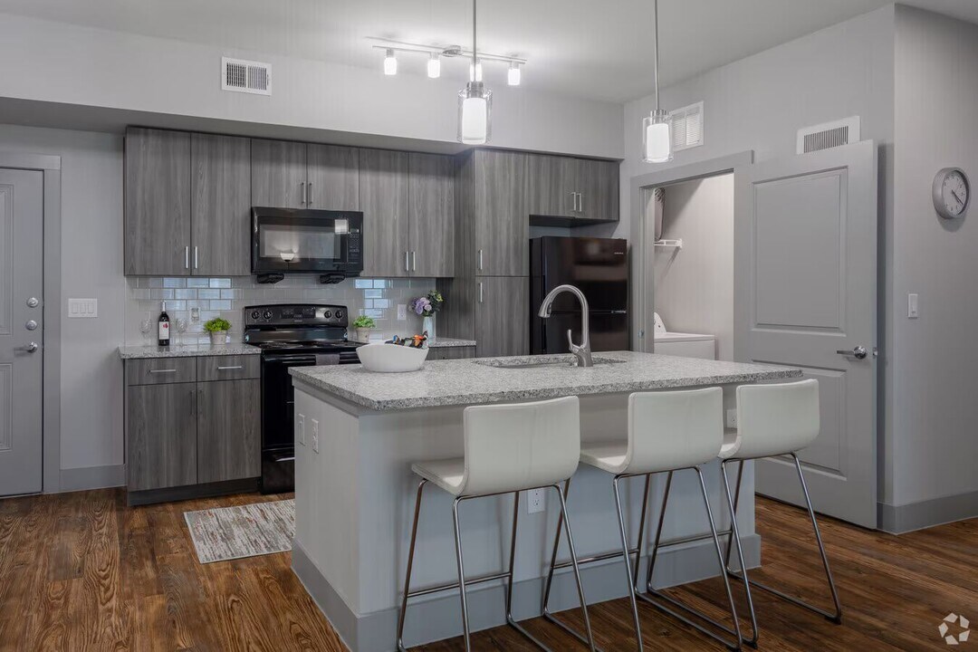 5610 S Shaver St in Houston, TX - Foto de edificio