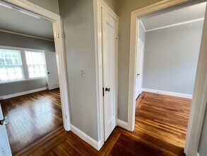 6050 Monroe Ave in Oakland, CA - Building Photo - Building Photo