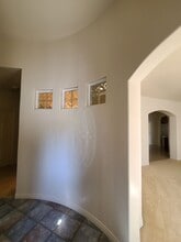 10320 Dorsey Ct in Bakersfield, CA - Building Photo - Building Photo