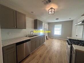 9 Bradburn Rd in North Little Rock, AR - Building Photo - Building Photo