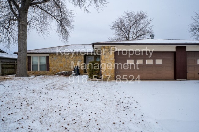 6521 E 50th St in Tulsa, OK - Building Photo - Building Photo
