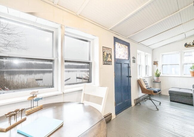 property at 2555 Melvin Rd