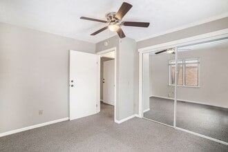 6133 King Hwy in Kalamazoo, MI - Foto de edificio - Building Photo