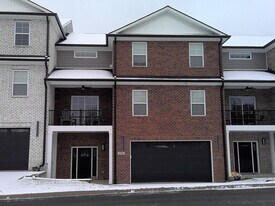 3591 Harper Woods Ln in Lexington, KY - Building Photo