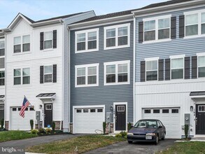 166 Munsee Cir in Winchester, VA - Building Photo - Building Photo