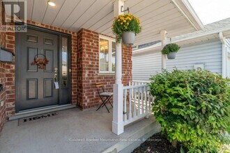 71 Waxwing Crescent in Guelph, ON - Building Photo - Building Photo