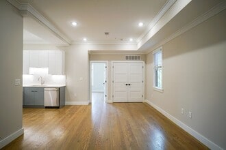 464 Sumner St in Boston, MA - Building Photo - Building Photo