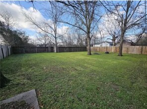 205 N Rusk St in Groesbeck, TX - Building Photo - Building Photo