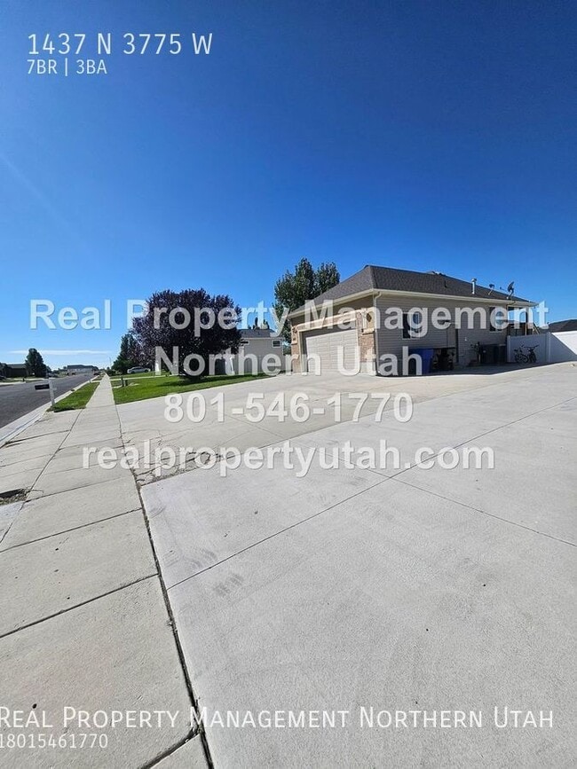 1437 N 3775 W in West Point, UT - Building Photo - Building Photo