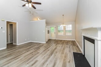 5328 Brickleberry Way in Douglasville, GA - Building Photo - Building Photo