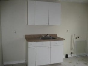 45 Thackeray Ct in Tonawanda, NY - Foto de edificio - Building Photo