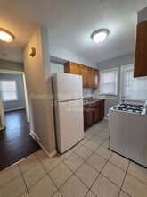 8573 Kathlyn Dr in Berkeley, MO - Building Photo - Building Photo