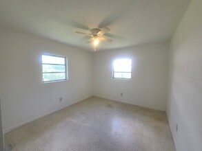 10396 Eastside Ave in Brooksville, FL - Building Photo - Building Photo