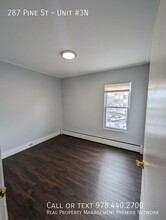 287 Pine St in Manchester, NH - Foto de edificio - Building Photo