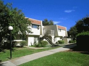 Brookside Park Apartments in Redlands, CA - Building Photo - Building Photo