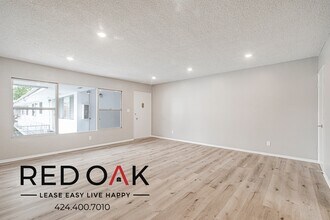 4505 Santa Rosalia Dr in Los Angeles, CA - Building Photo - Building Photo