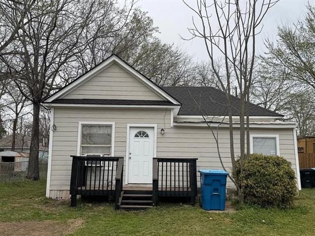 509 W Coffin St in Denison, TX - Building Photo - Building Photo