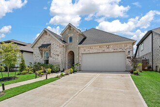 10710 Verdant Hl in Sienna, TX - Building Photo - Building Photo