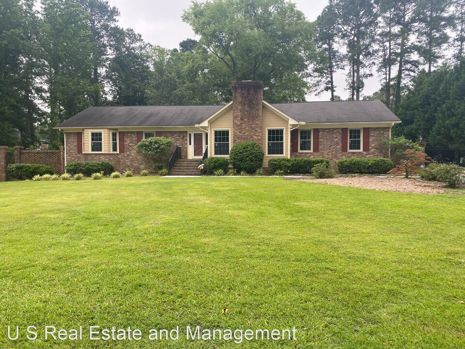 700 S Parker Dr-Unit -Unit B in Florence, SC - Foto de edificio