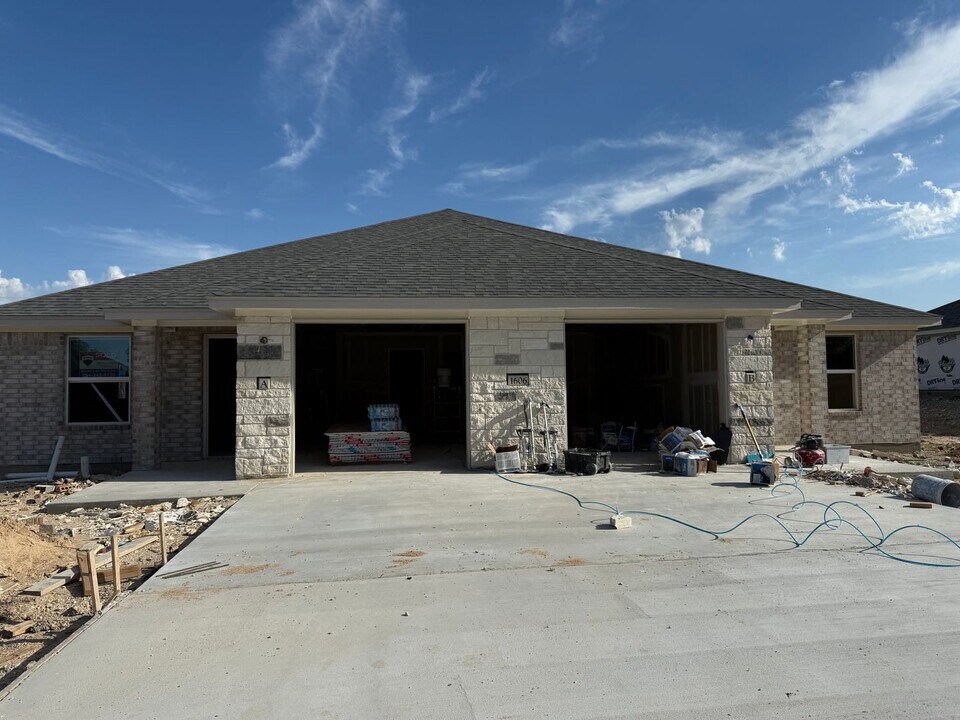 1606 Pima Trail in Harker Heights, TX - Building Photo
