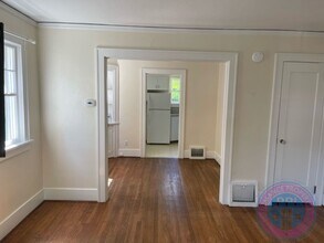 2338-2340-2340 SE Salmon St in Portland, OR - Building Photo - Building Photo