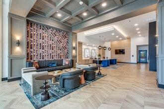 Strata in Austin, TX - Building Photo - Building Photo