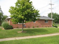 500 W Daisy Pl in Coal City, IL - Foto de edificio - Building Photo